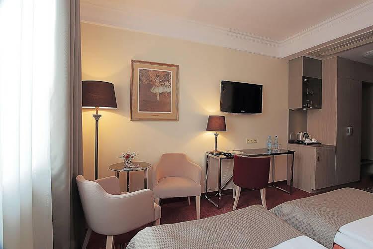hotel image 18