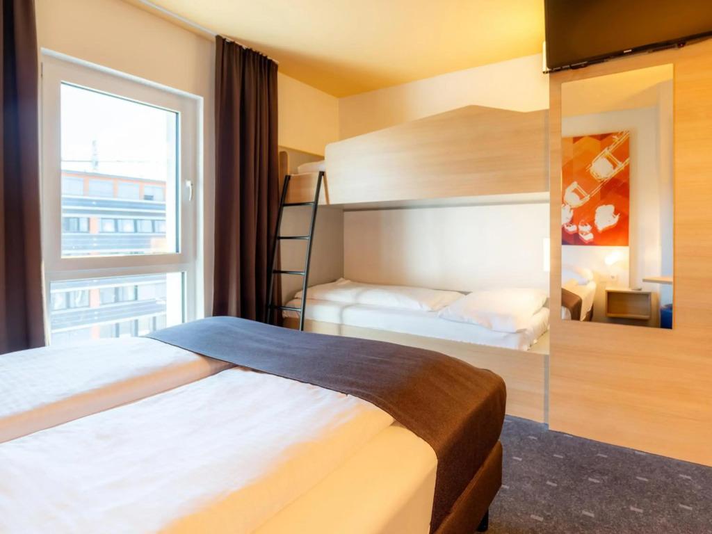 hotel image 36