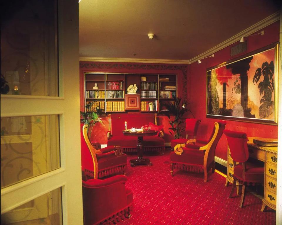 hotel image 18