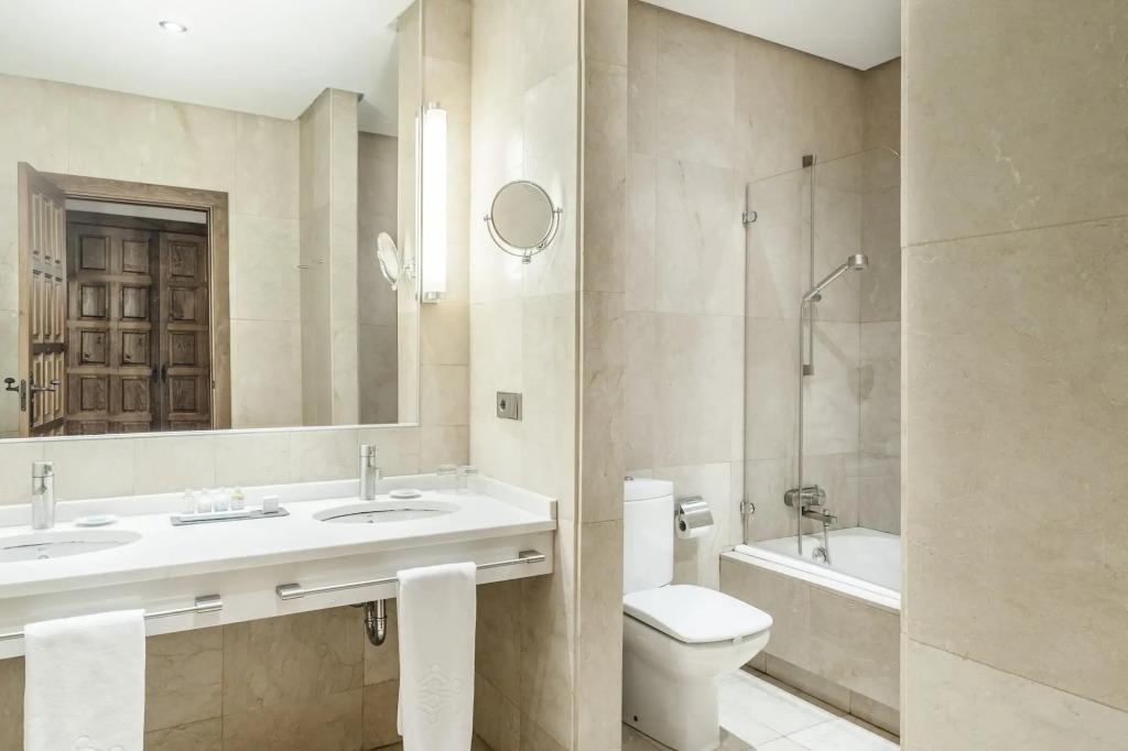 hotel image 36