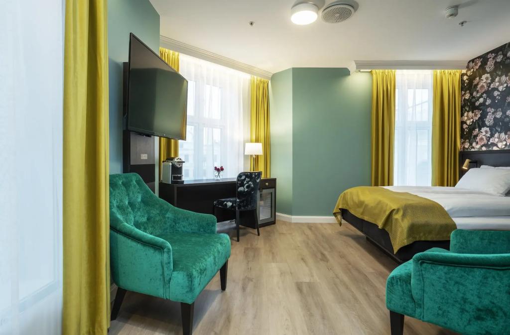 hotel image 8
