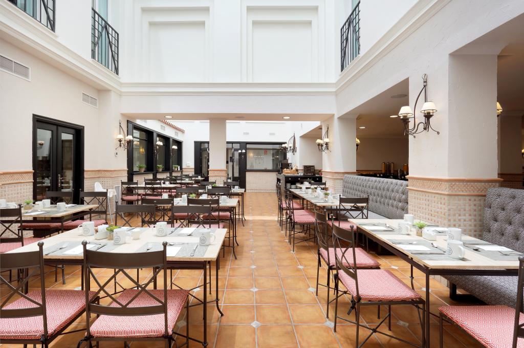 hotel image 10