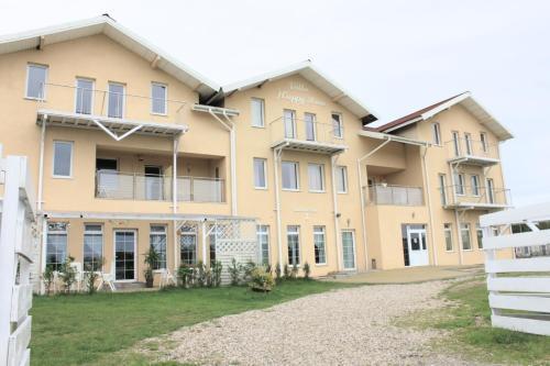 hotel image 13