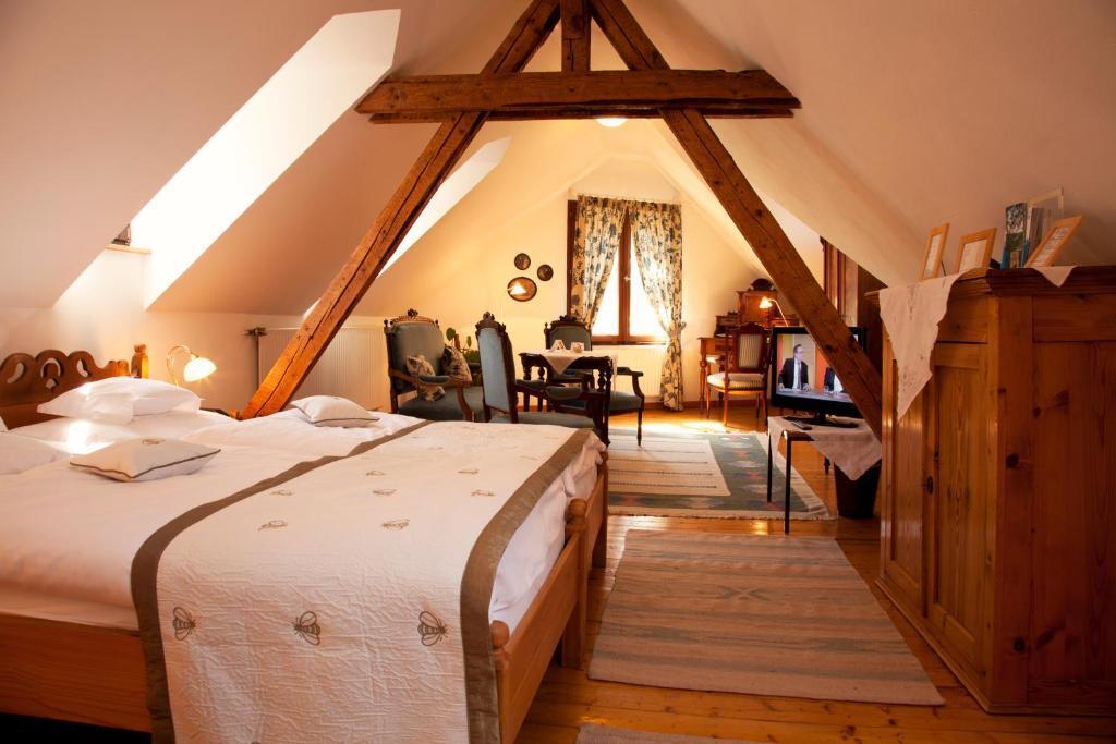 hotel image 9
