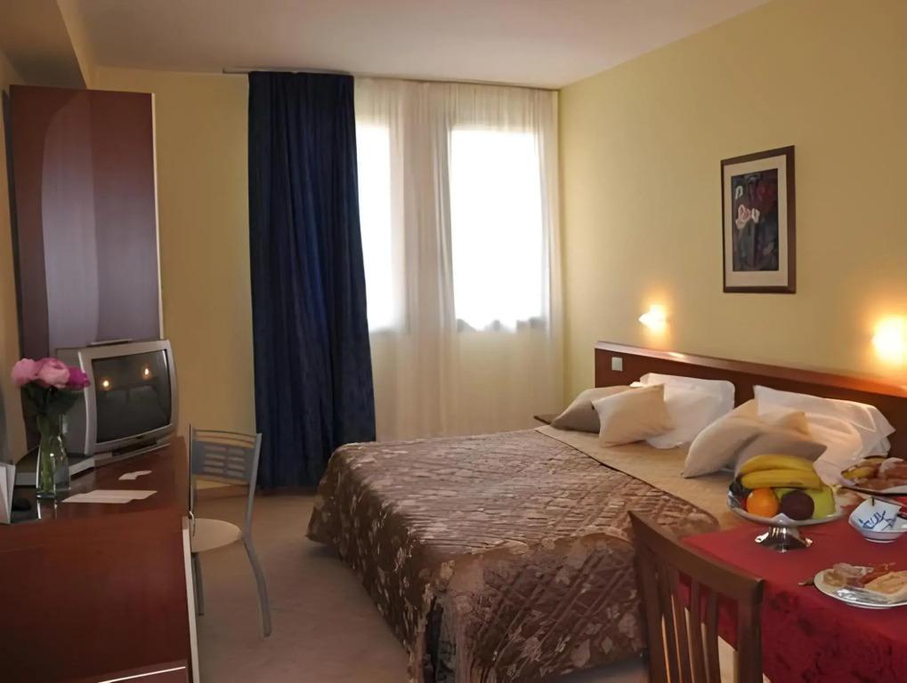 hotel image 9