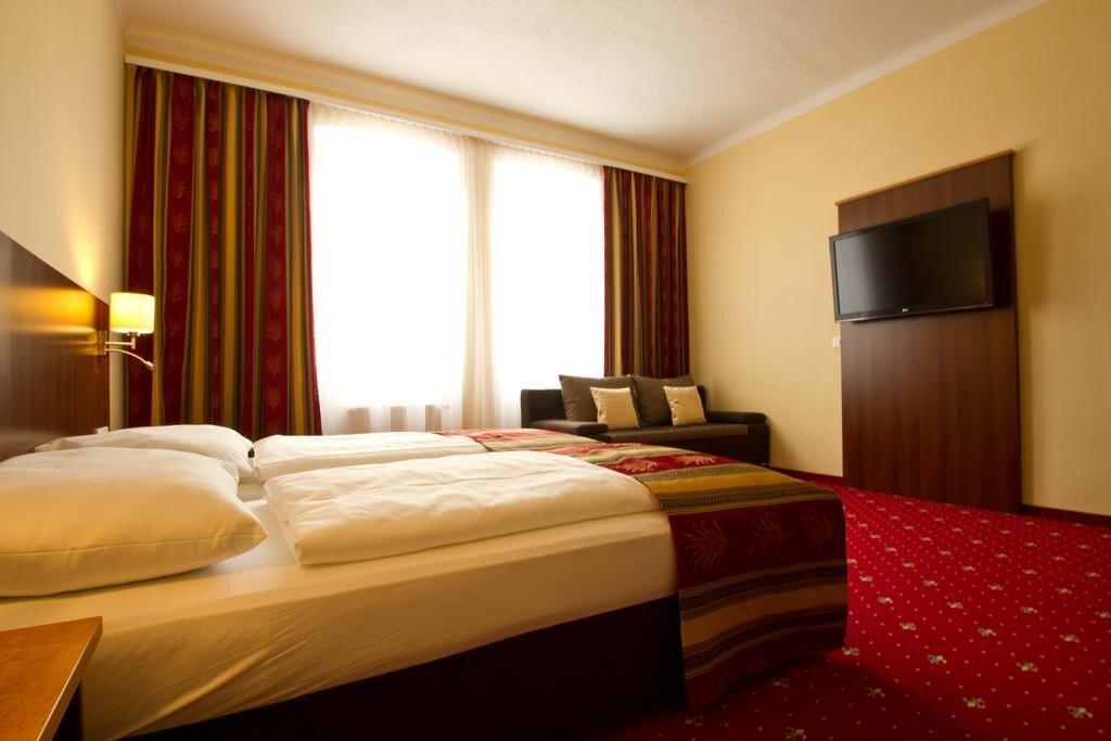 hotel image 12