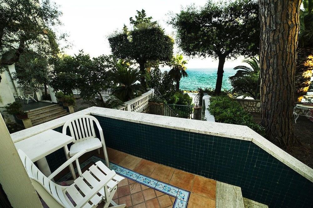 hotel image 36