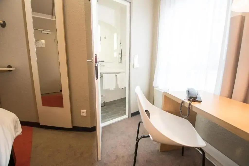 hotel image 11