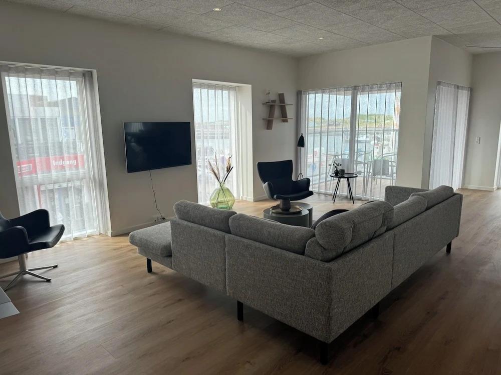 hotel image 9
