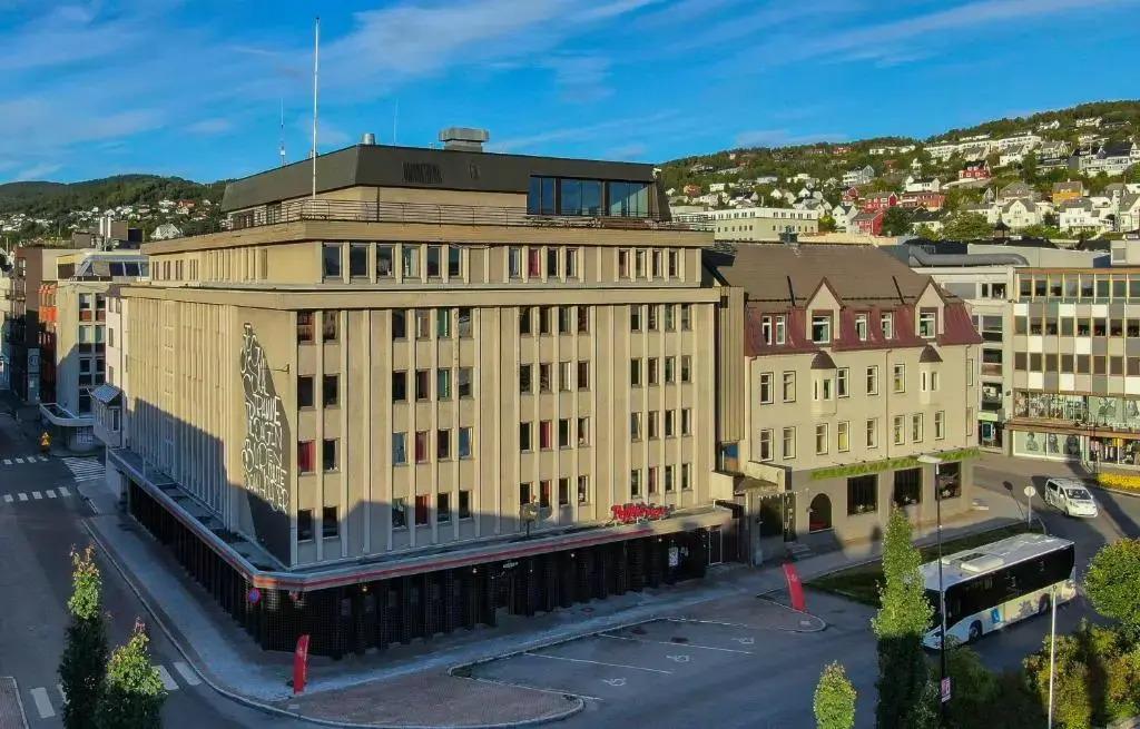 hotel image 16