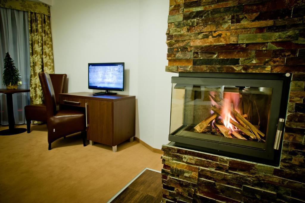 hotel image 8