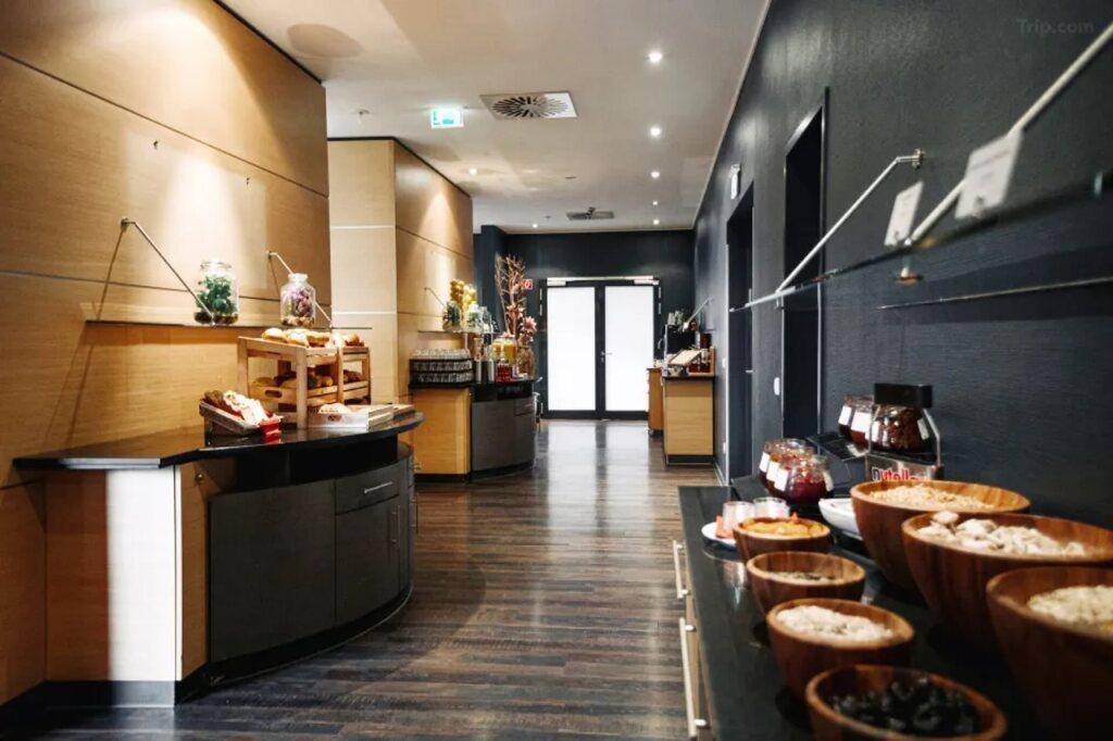 hotel image 11
