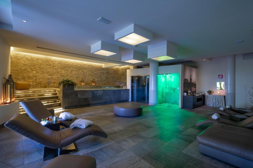 hotel image 26