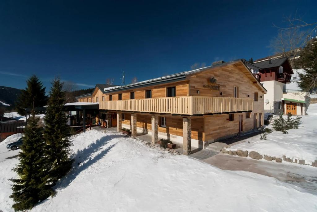 hotel image 11