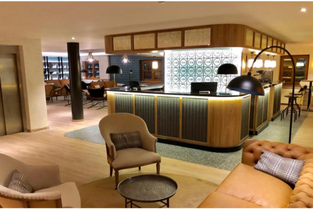 hotel image 10