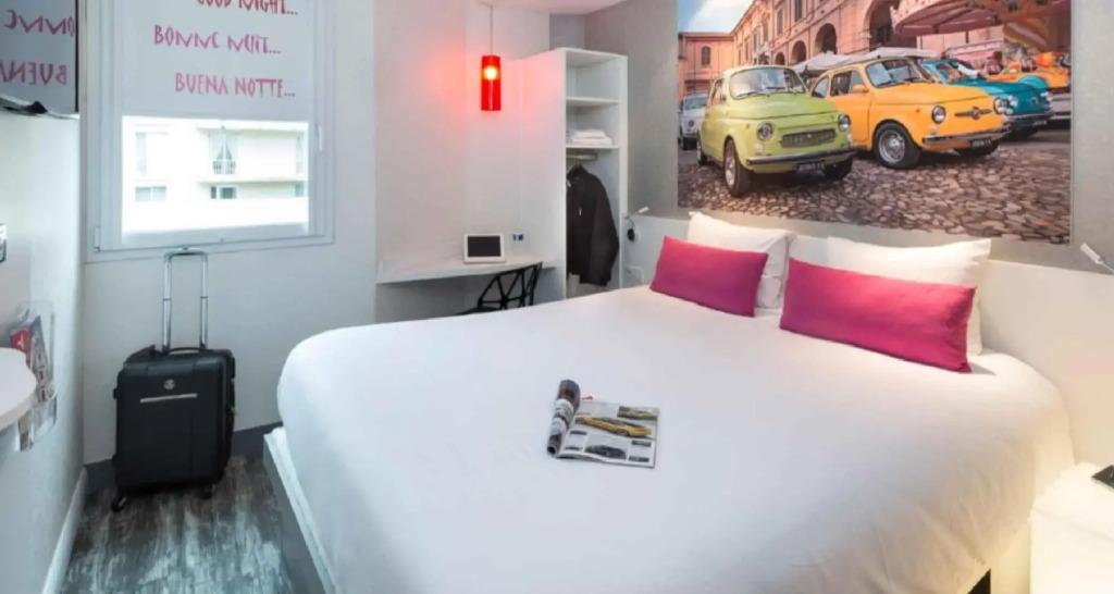 hotel image 32