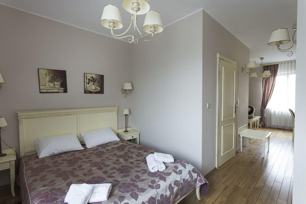 hotel image 16