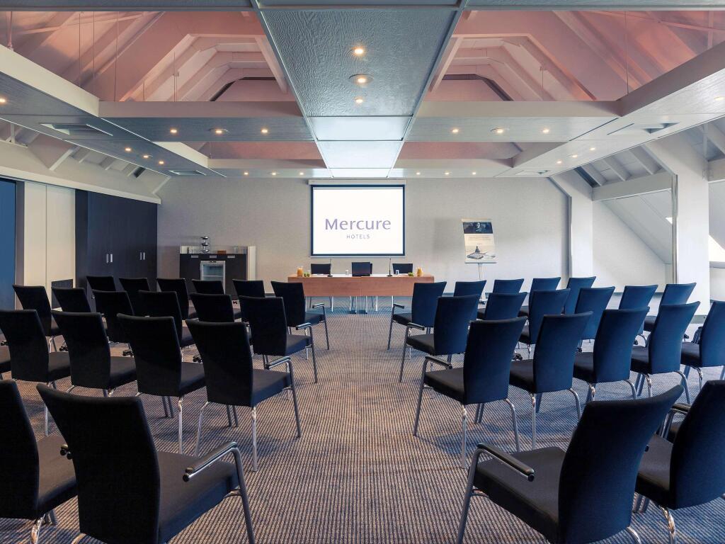 hotel image 10