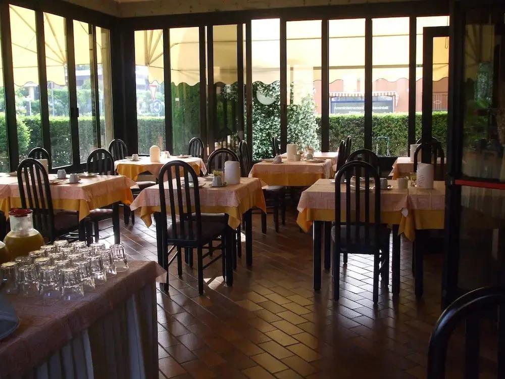hotel image 11