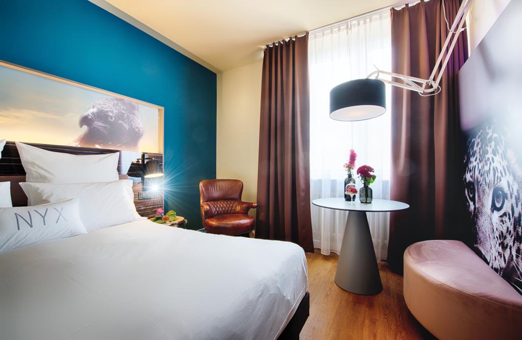 hotel