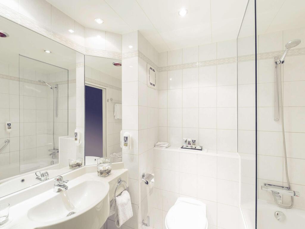 hotel image 10