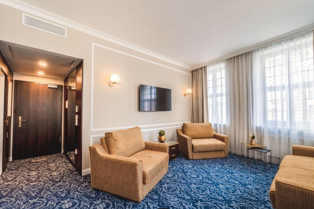 hotel image 9