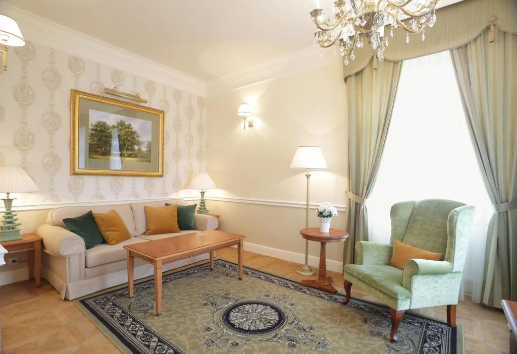 hotel image 12