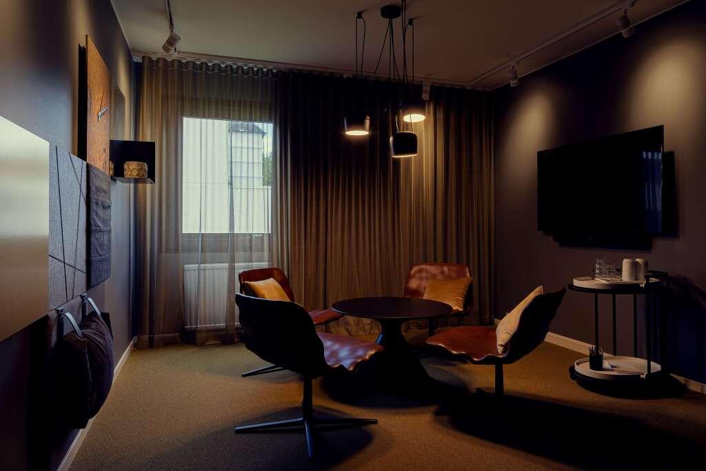 hotel image 10