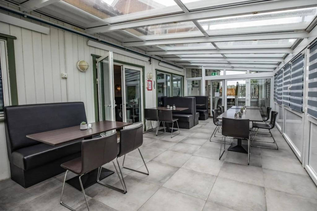hotel image 11