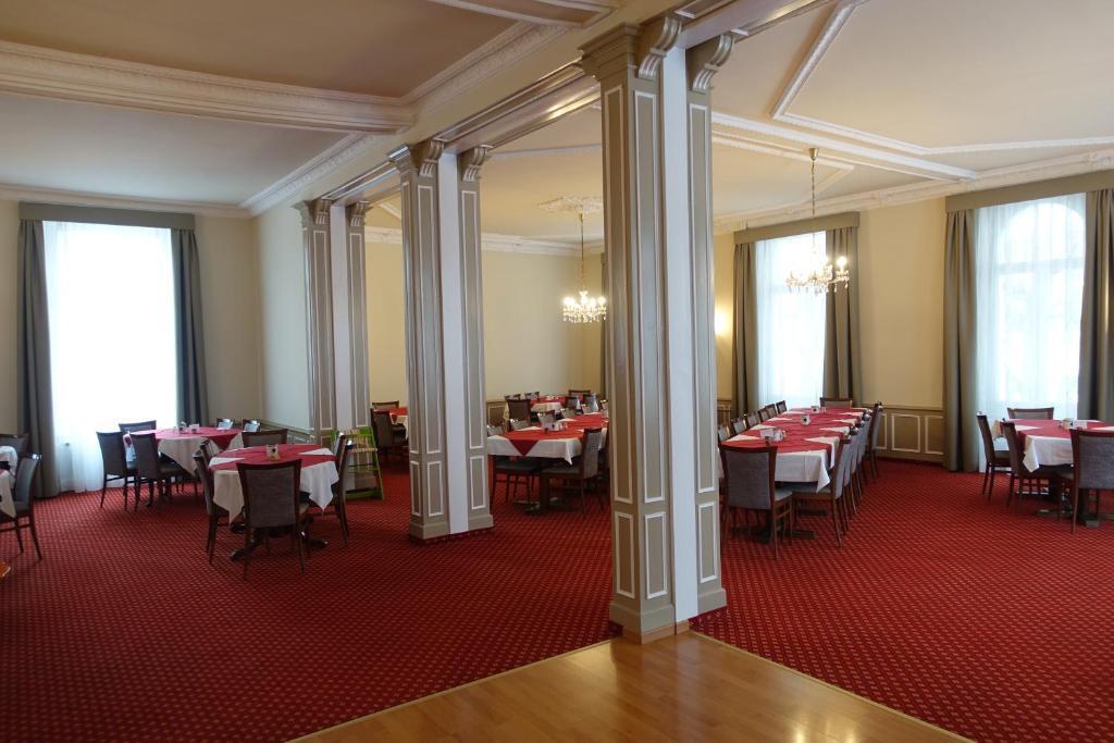 hotel image 9