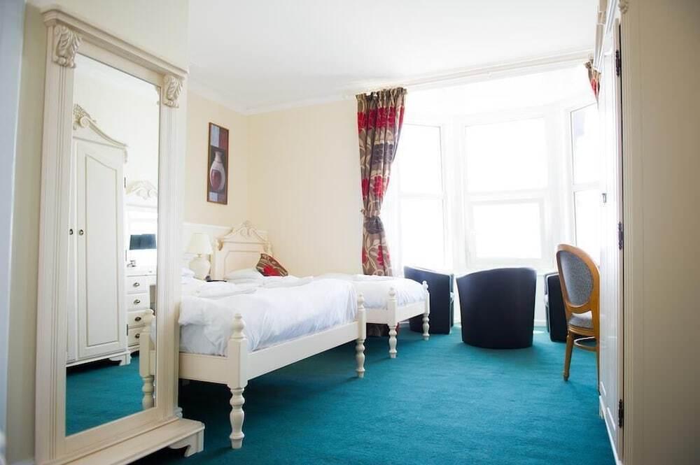 hotel image 11