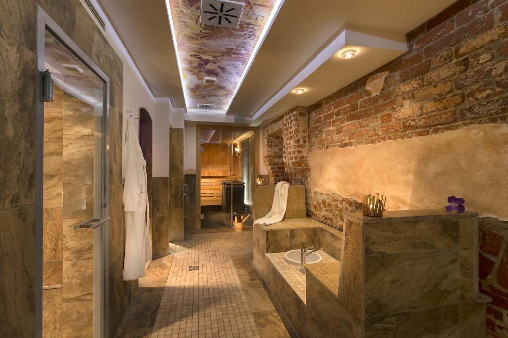 hotel image 24