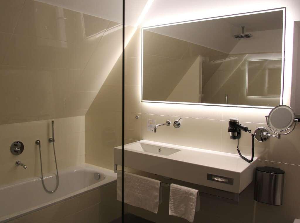 hotel image 13