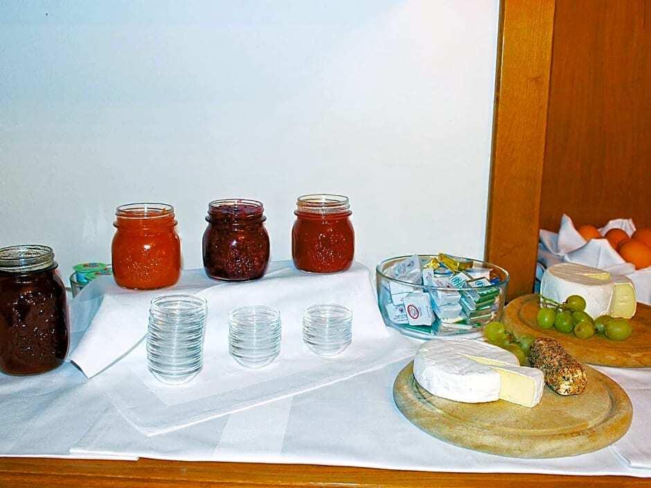 hotel image 11