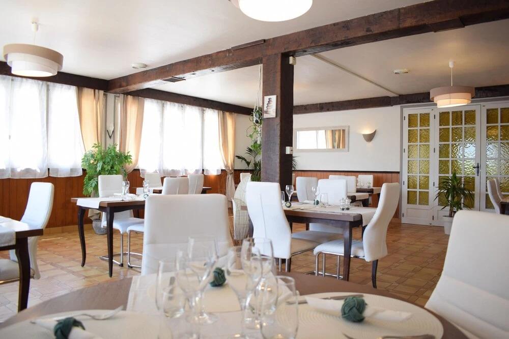 hotel image 13