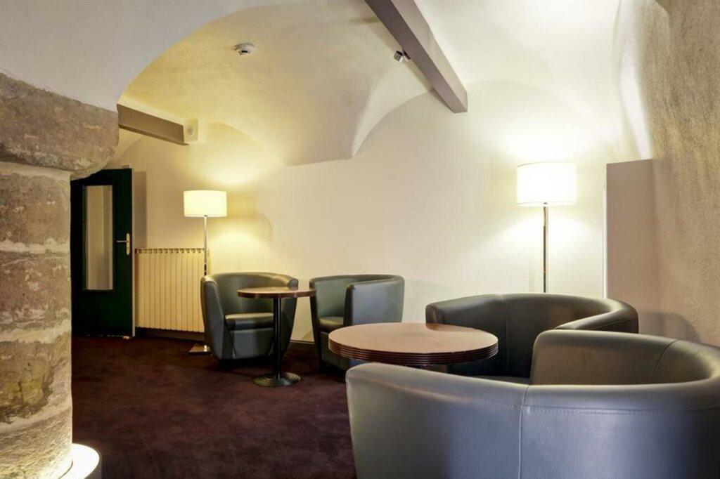 hotel image 43