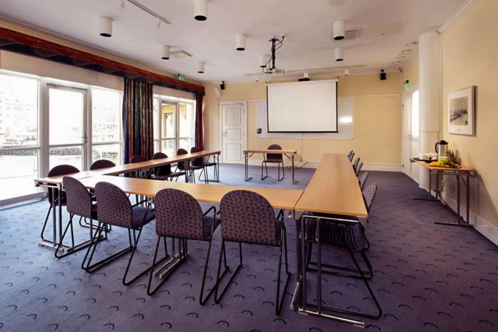 hotel image 11