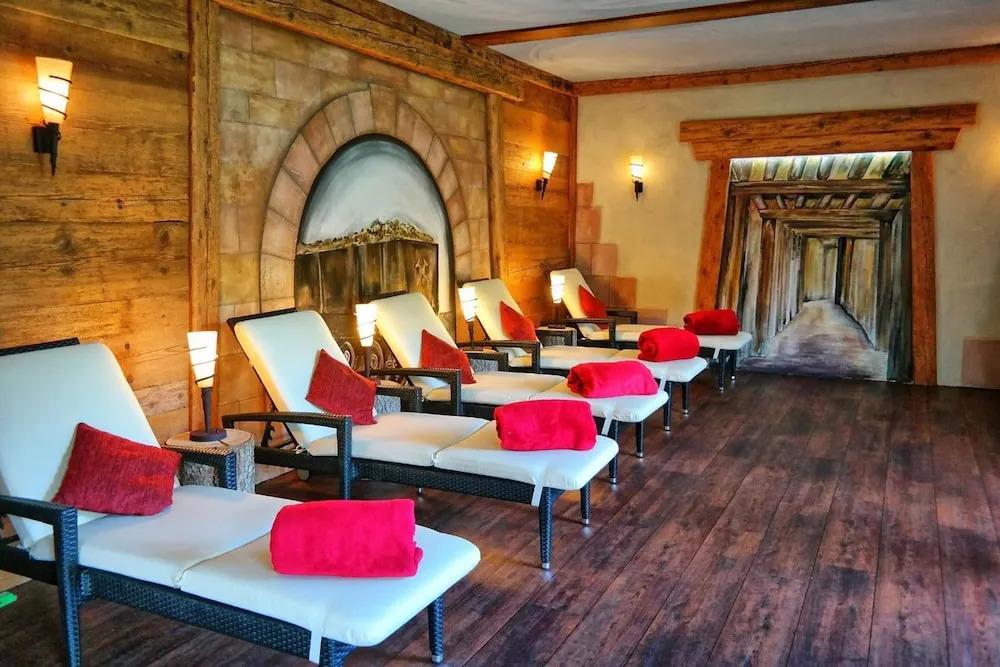 hotel image 8