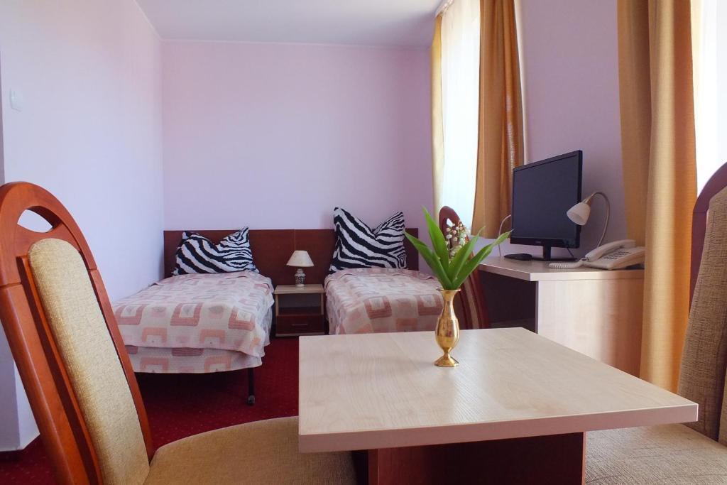 hotel image 10