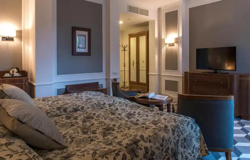 hotel image 8