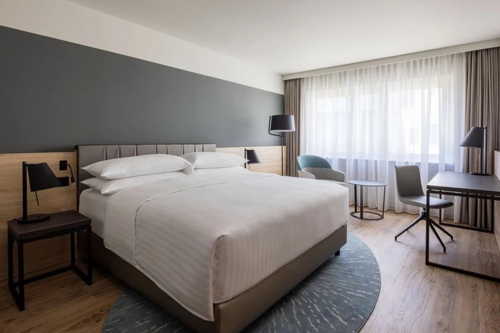 hotel image 18
