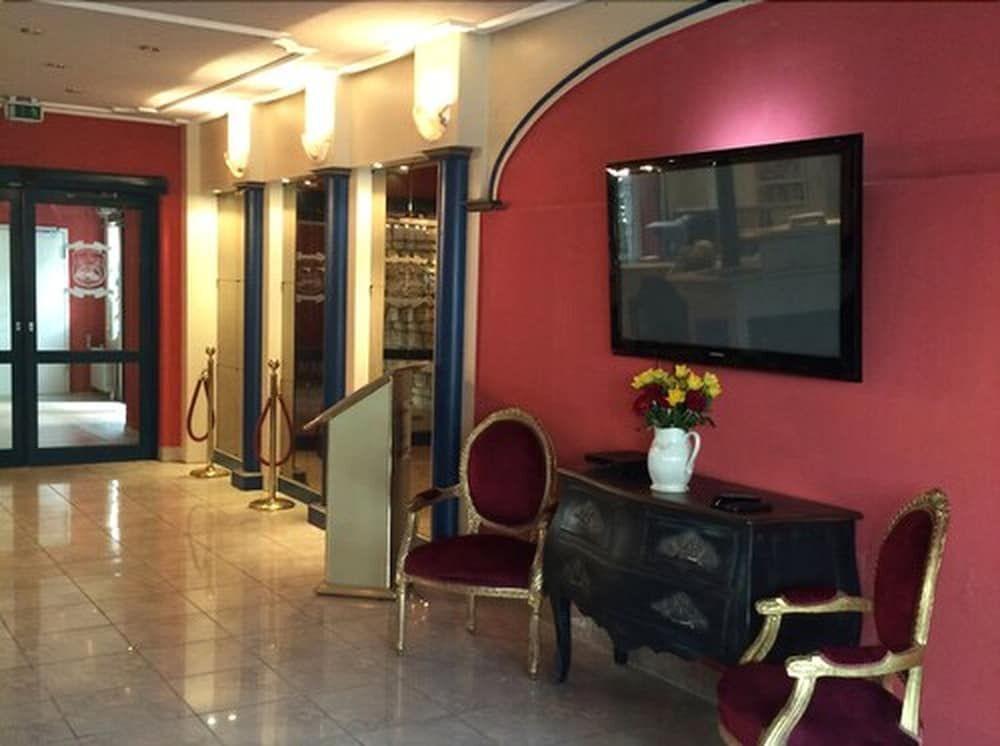 hotel