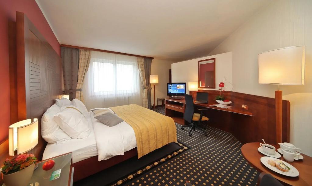 hotel image 21