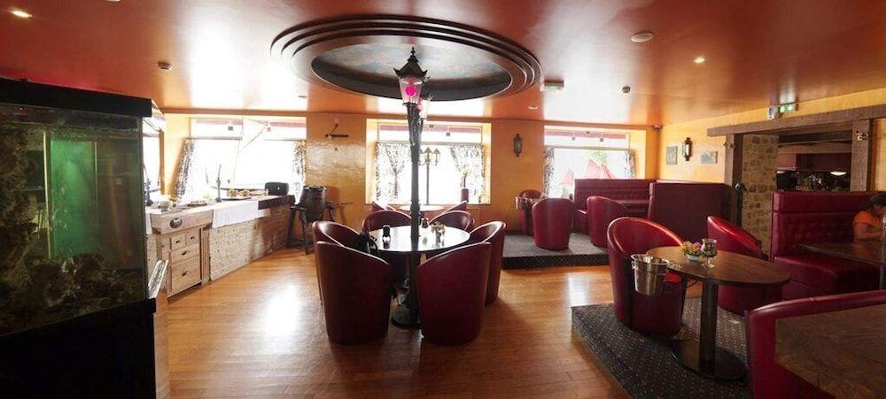 hotel image 8