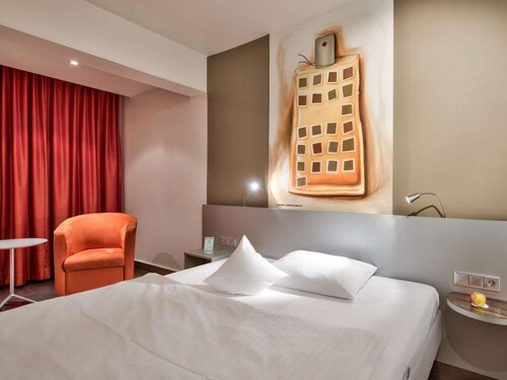 hotel image 9