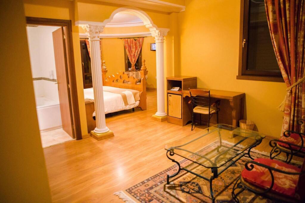 hotel image 18