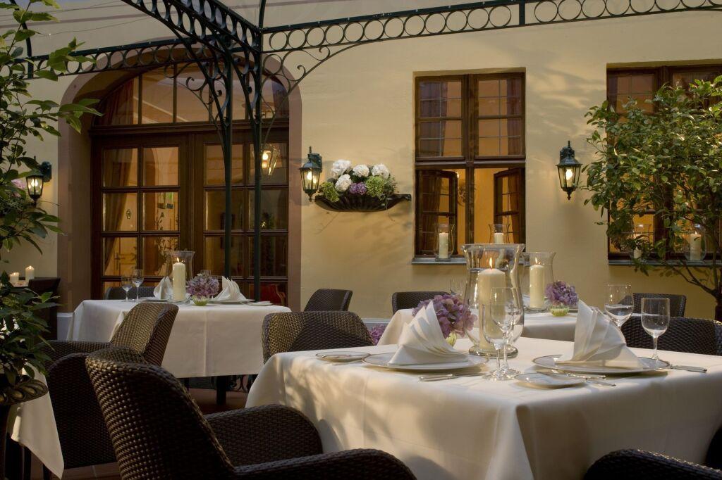 hotel image 12