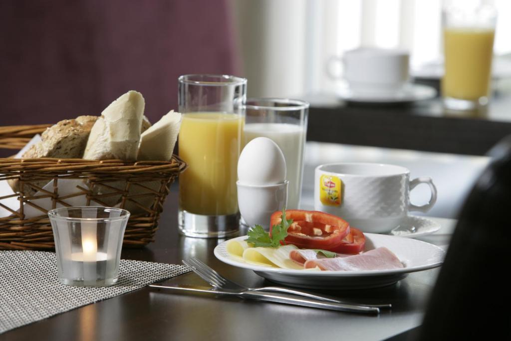 hotel image 10