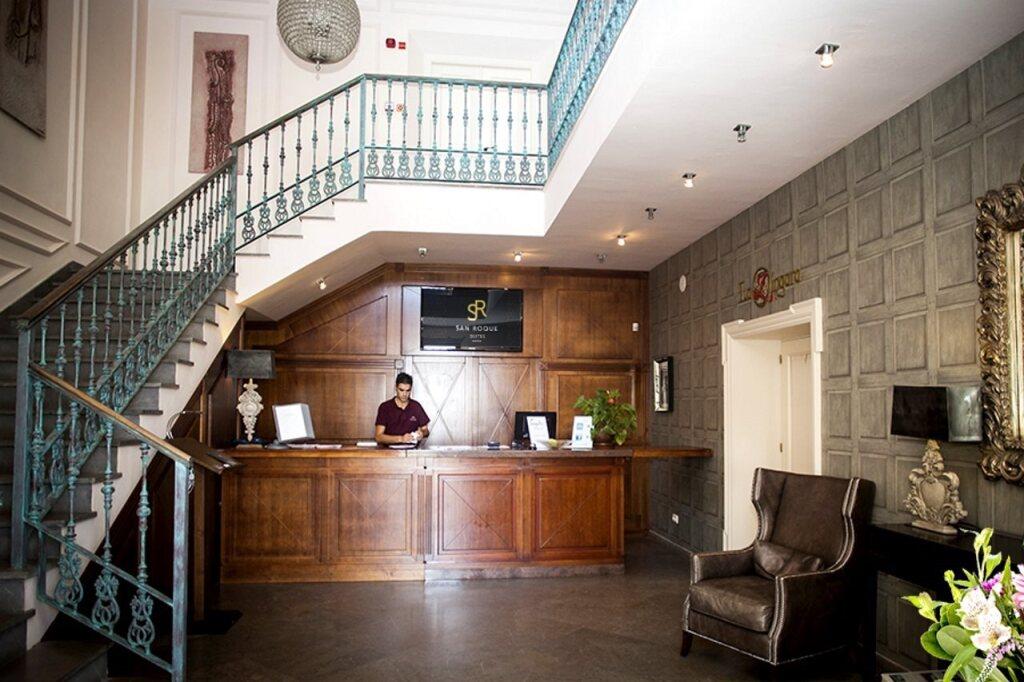 hotel