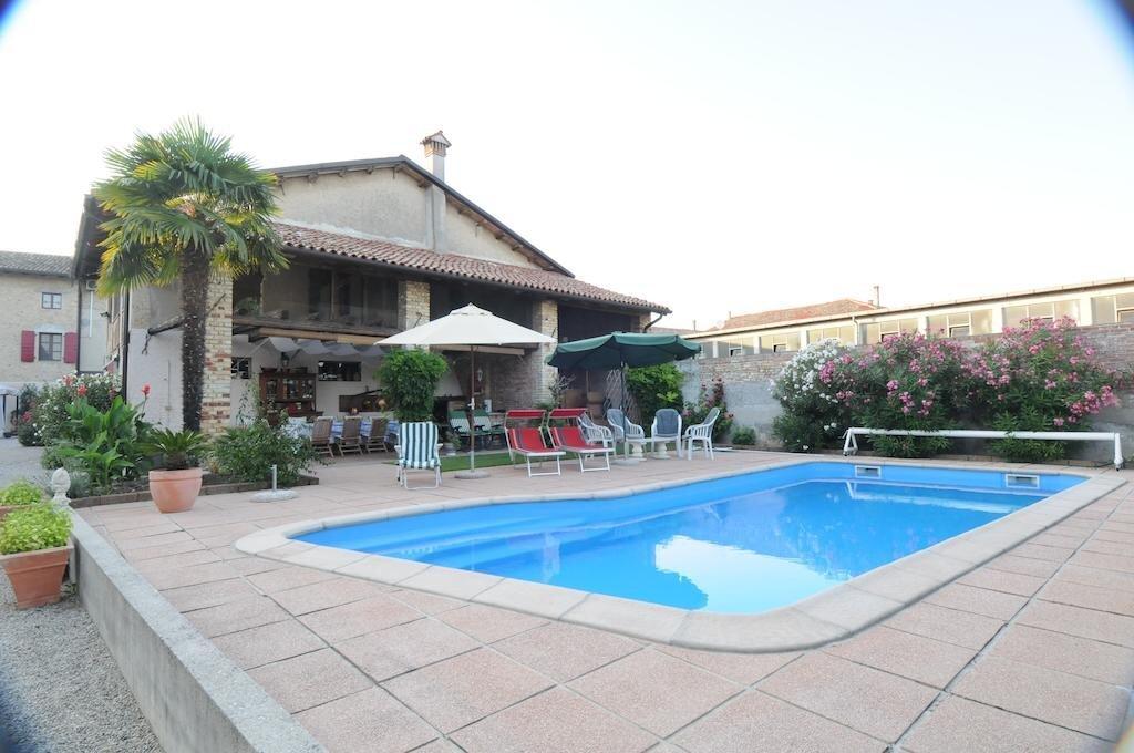hotel image 8